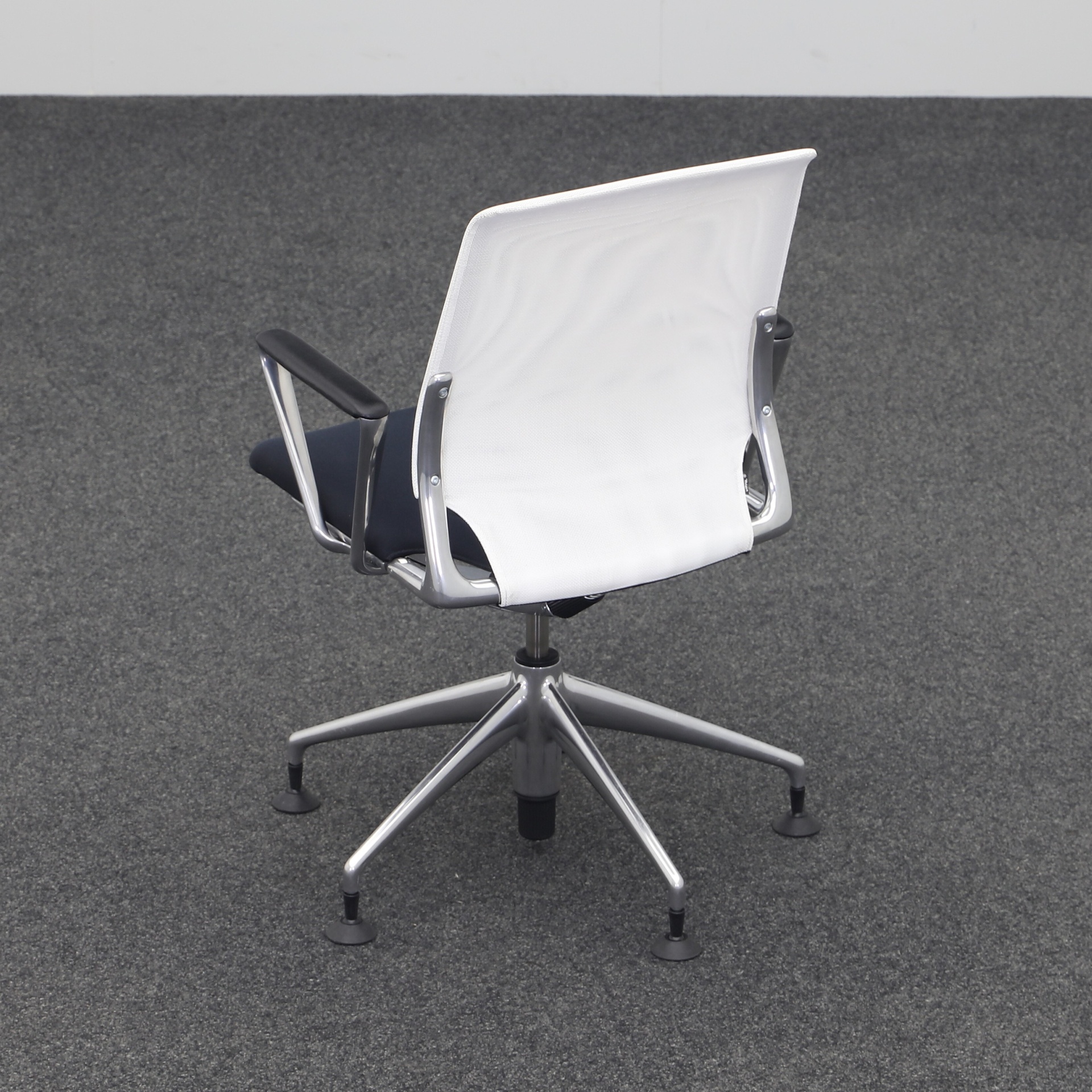 Konferenzstühle Vitra Meda Chair