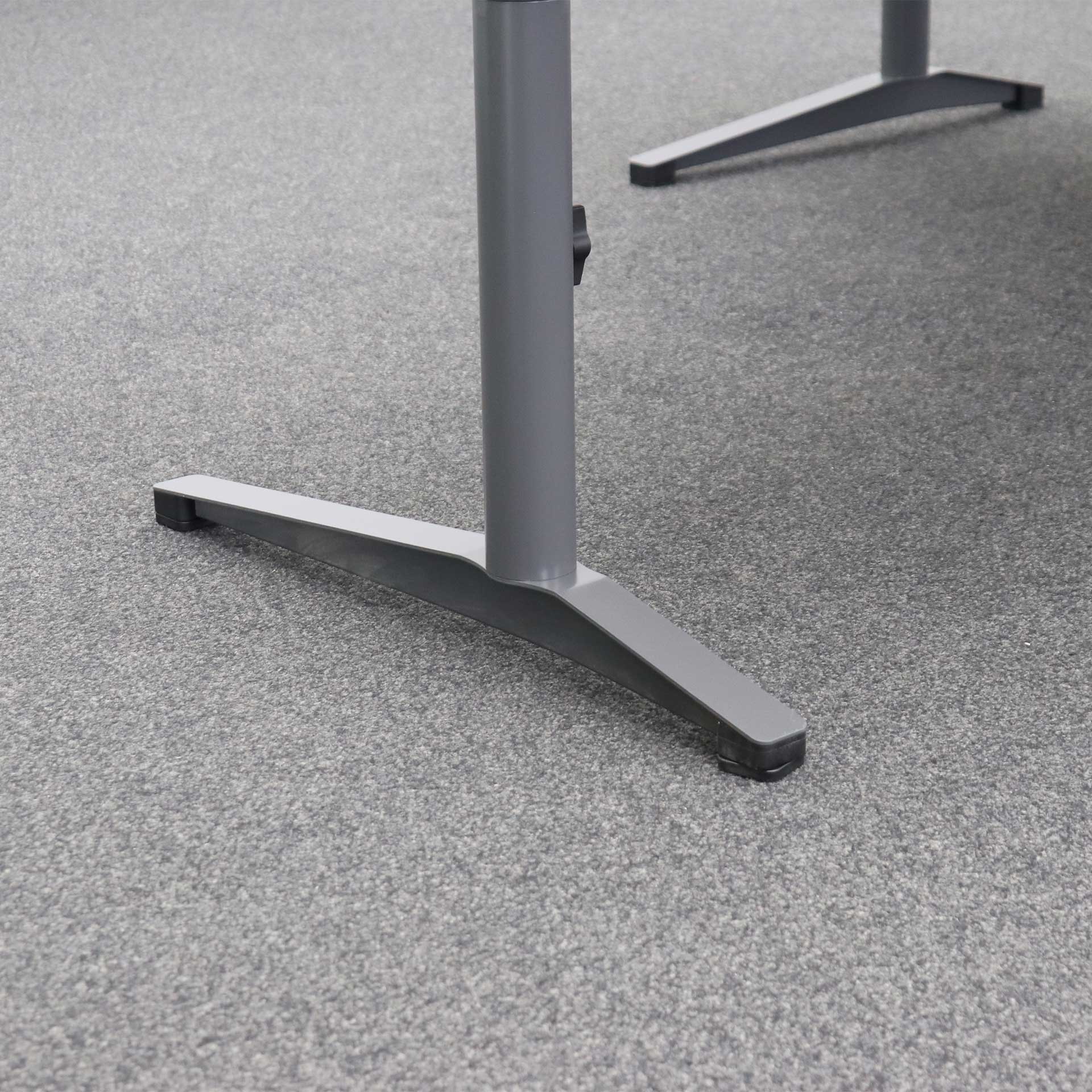 Schreibtische Steelcase