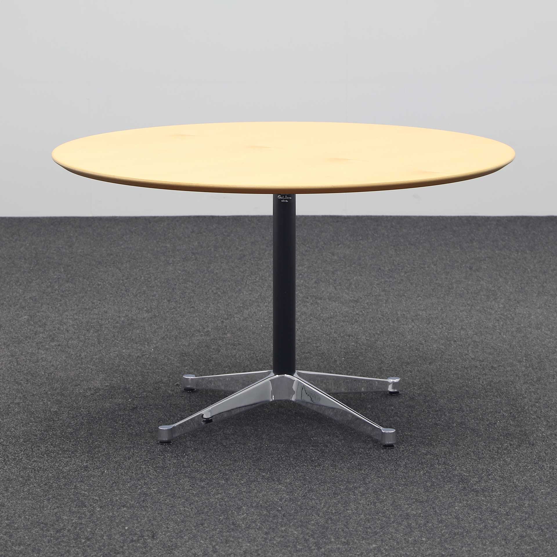 Tables de réunion Vitra Eames (Hêtre, Normalement utilisé, 120x120, Chromé, Noir)