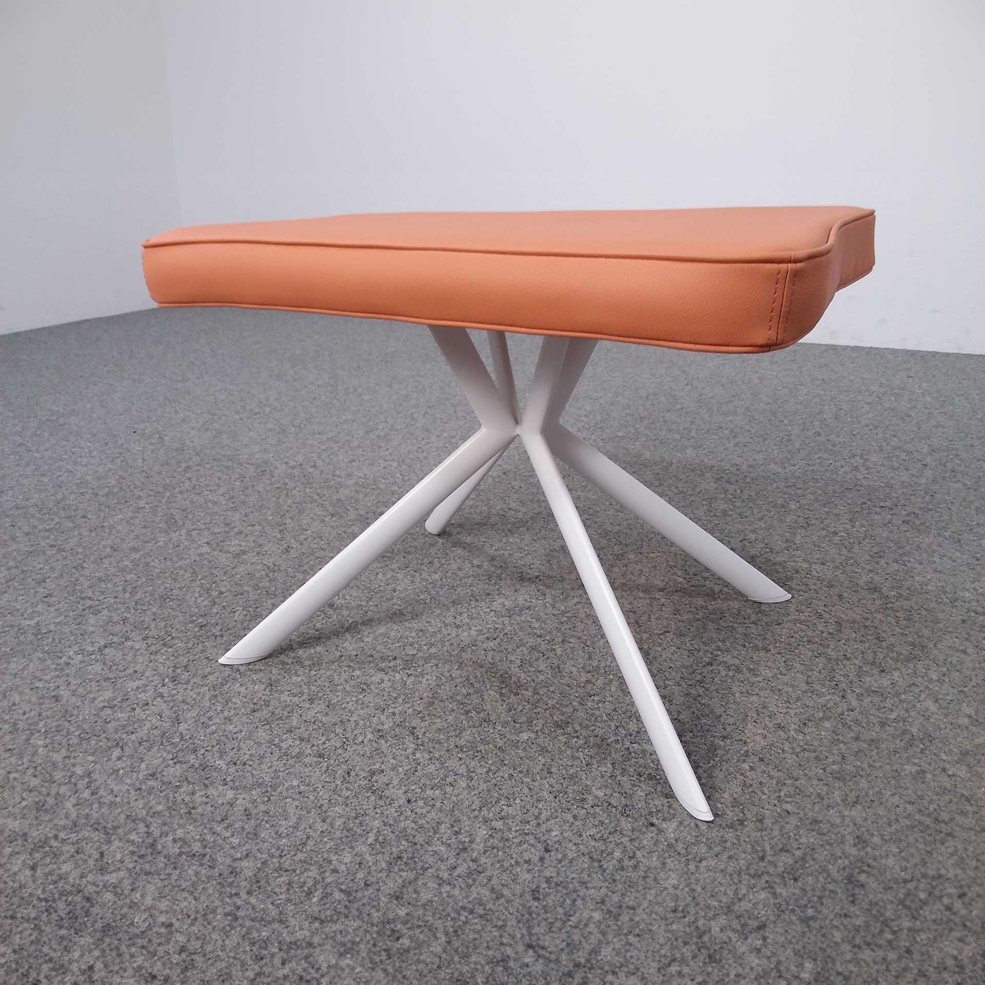 Tabouret de bureau Milani Genesis (Orange, Très bon, Patins en plastique)