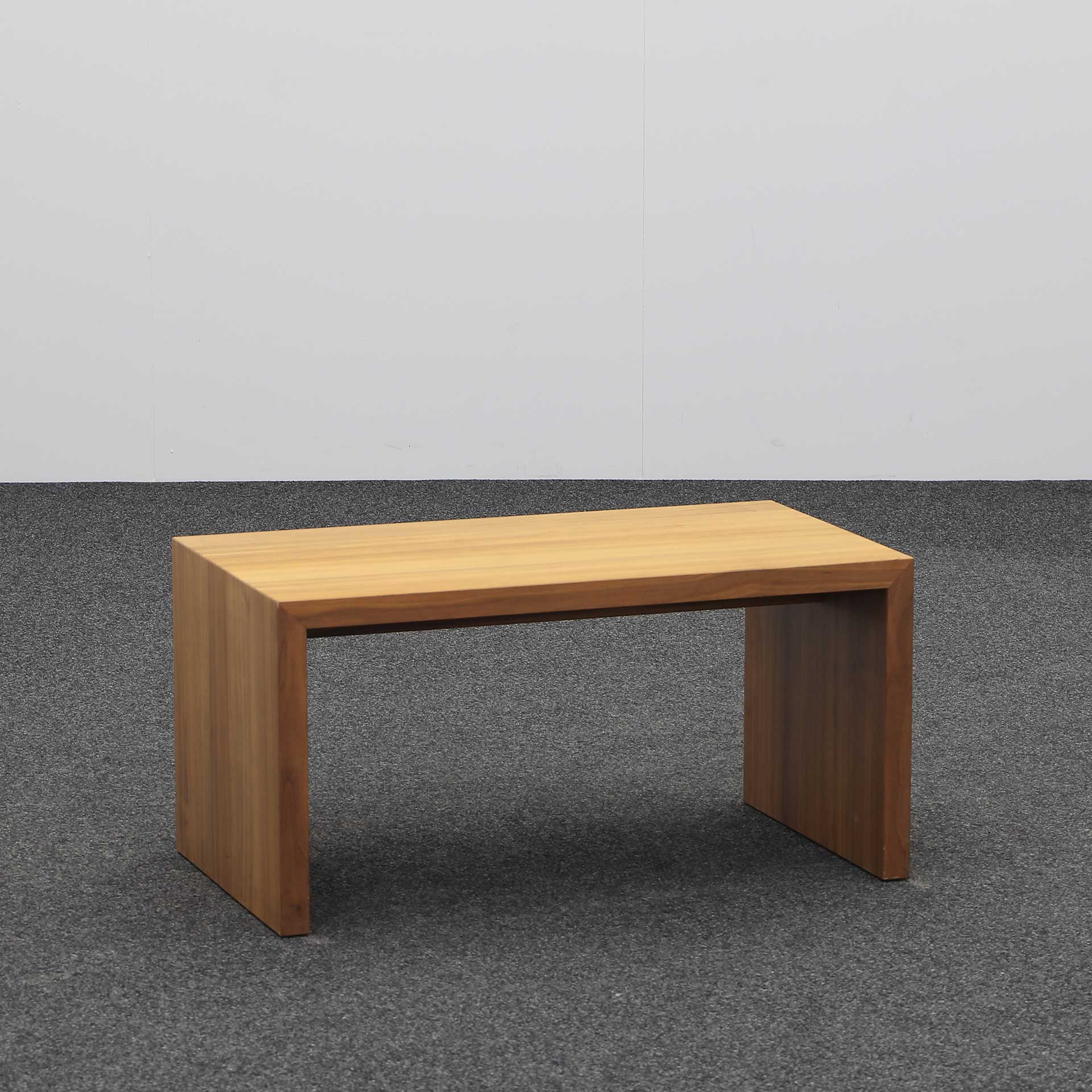 Tables d'appoint  (Noyer, Normalement utilisé, 90x50)