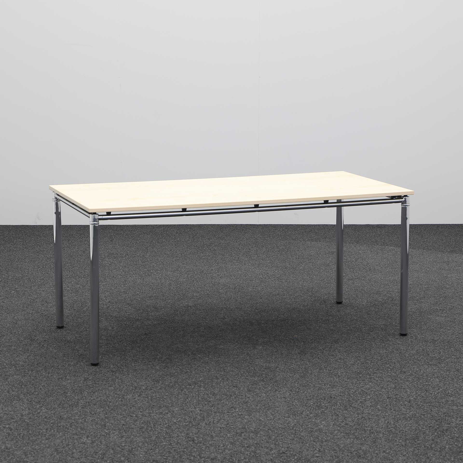 Tables de bureau Sedus (Érable, Normalement utilisé, 160x80, Chromé, Chromé)