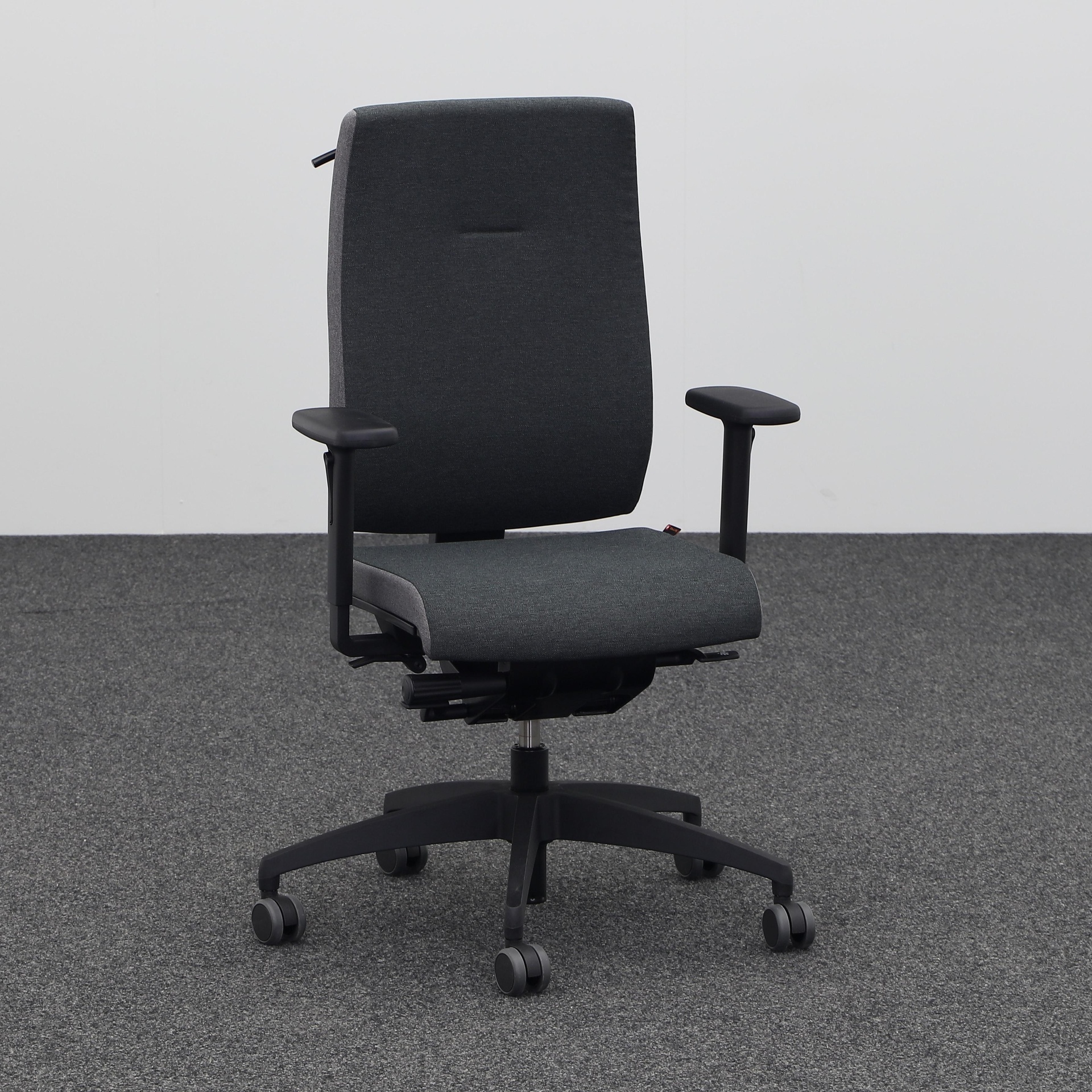 Office swivel chairs Sitag SitagPoint with hanger (Anthracite, New, Hard floor castors, 2D armrests)