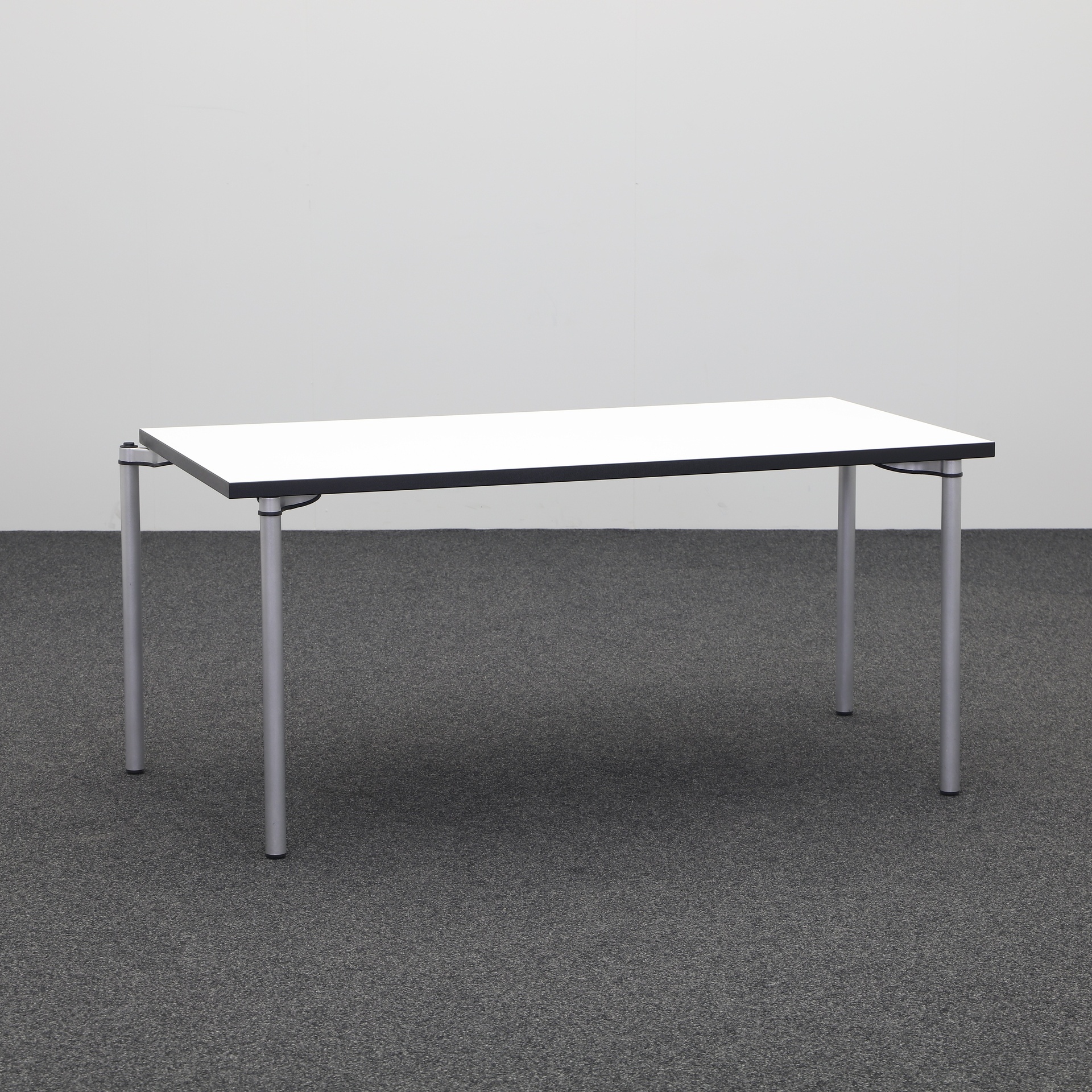 Office tables Dietiker Switzerland (White, Normal used, 160x80, Silver gray)