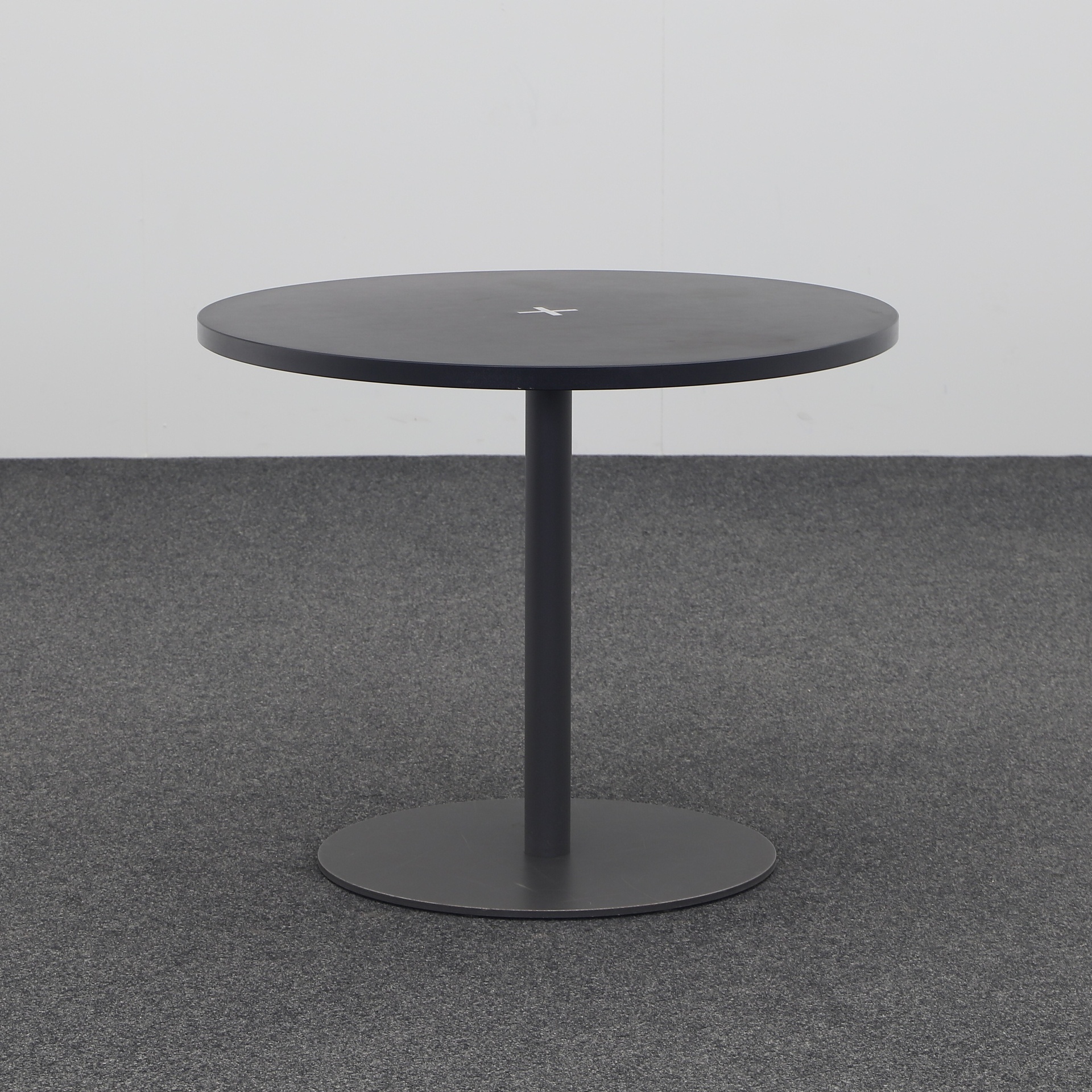 Conference tables (Black, Normal used, 90x90, Black)