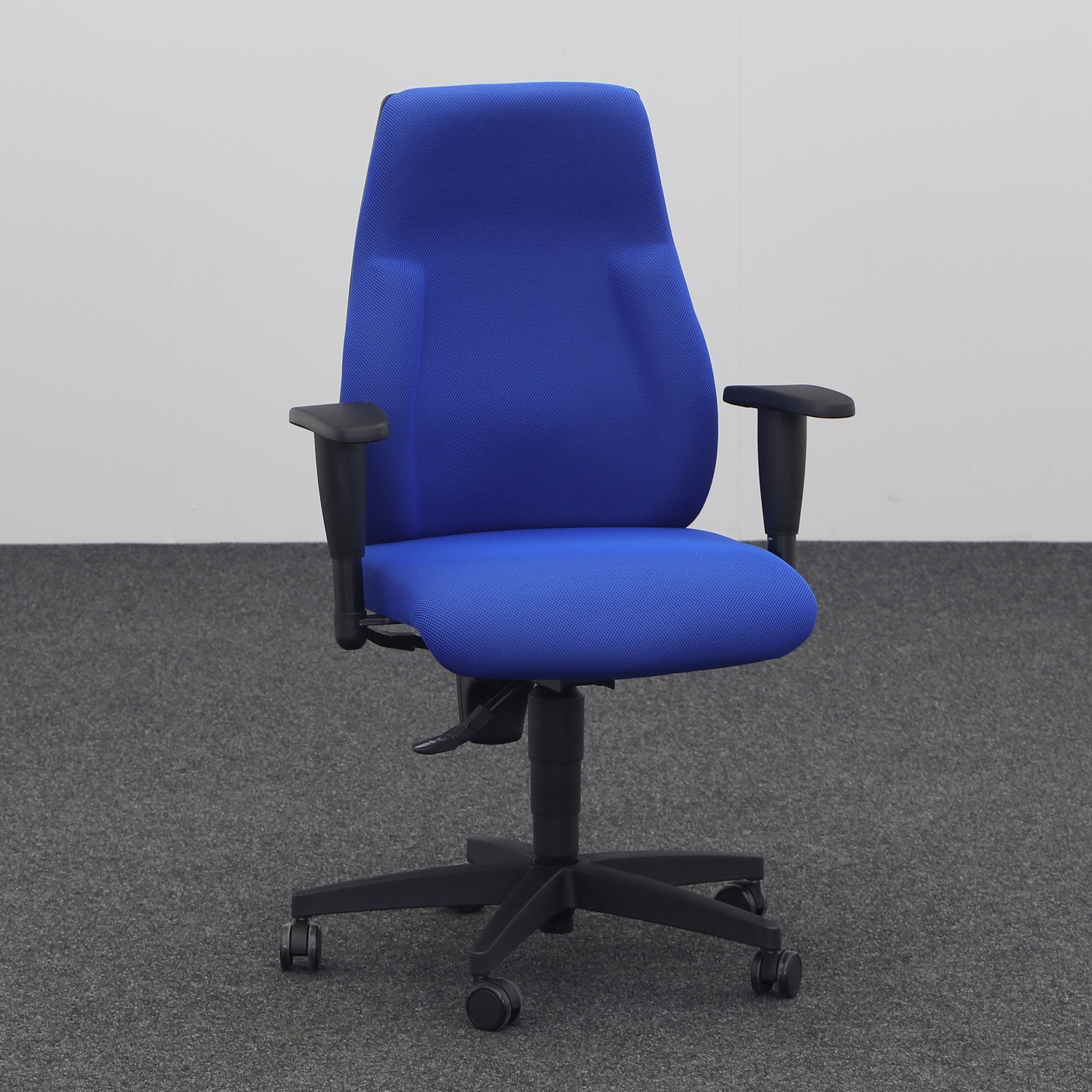 Chaise de bureau pivotante Topstar P91 (Bleu, Très bon, Rouleaux de moquette, 1D Accoudoirs)