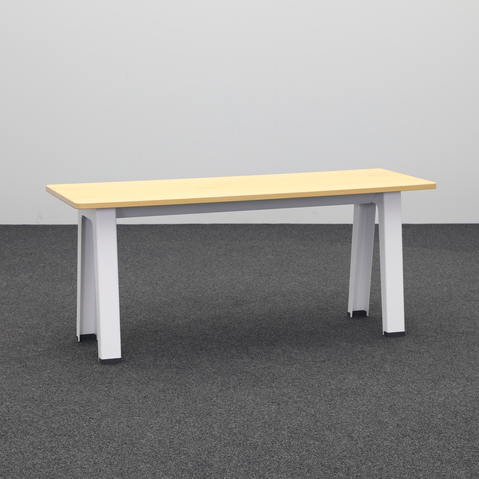 Konferenztische Steelcase B-Free (Buche, Normal Gebraucht, 170x60, Silbergrau)