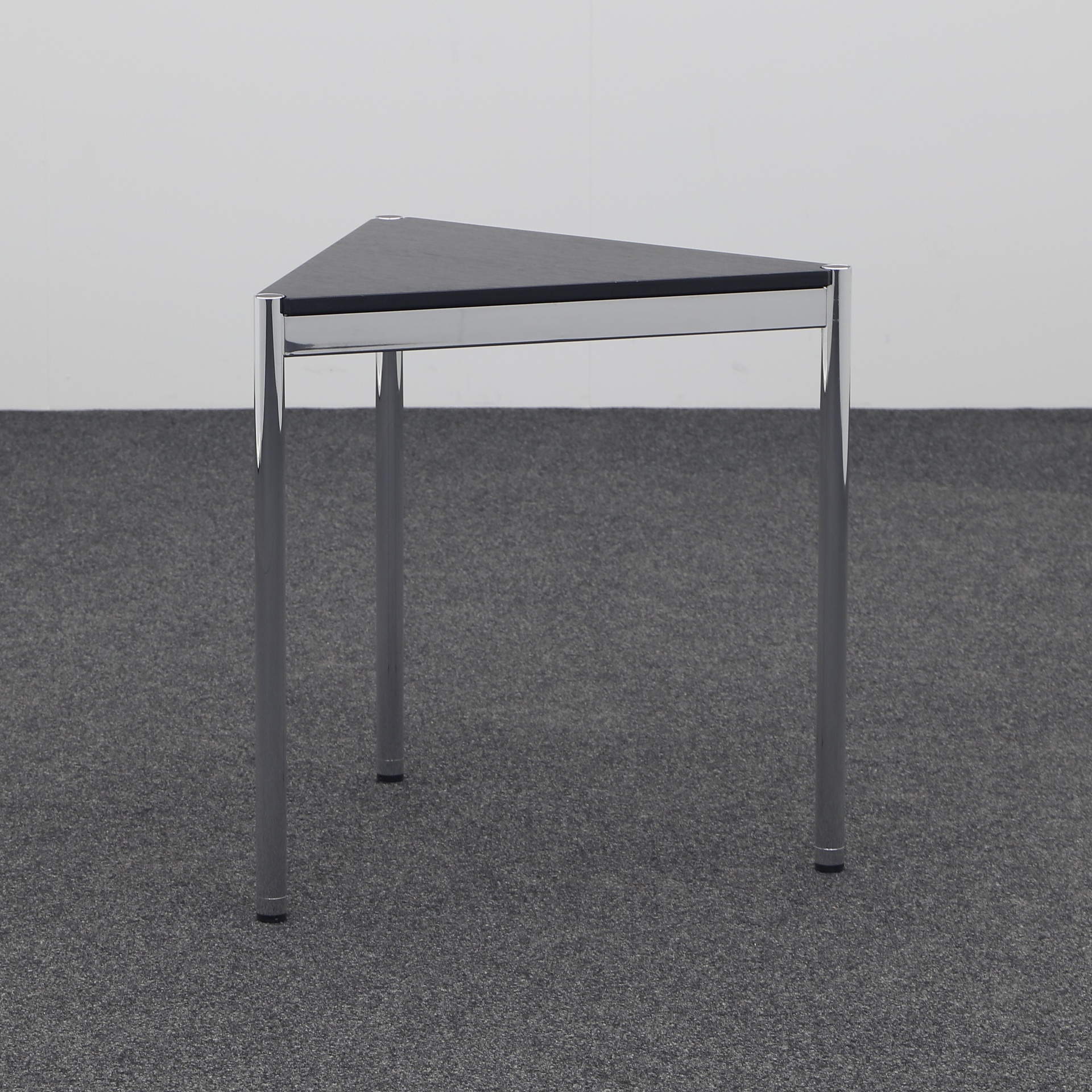 Tables d'appoint USM Haller (Noir, Normalement utilisé, 75x65)