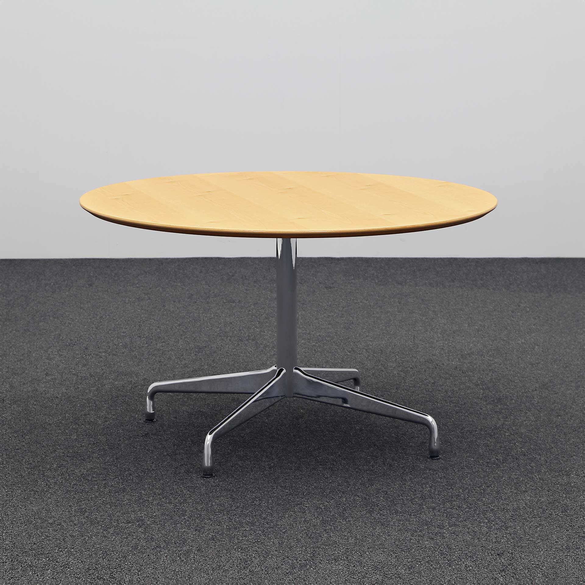 Konferenztische Vitra Eames (Buche, Normal Gebraucht, 120x120, Verchromt)