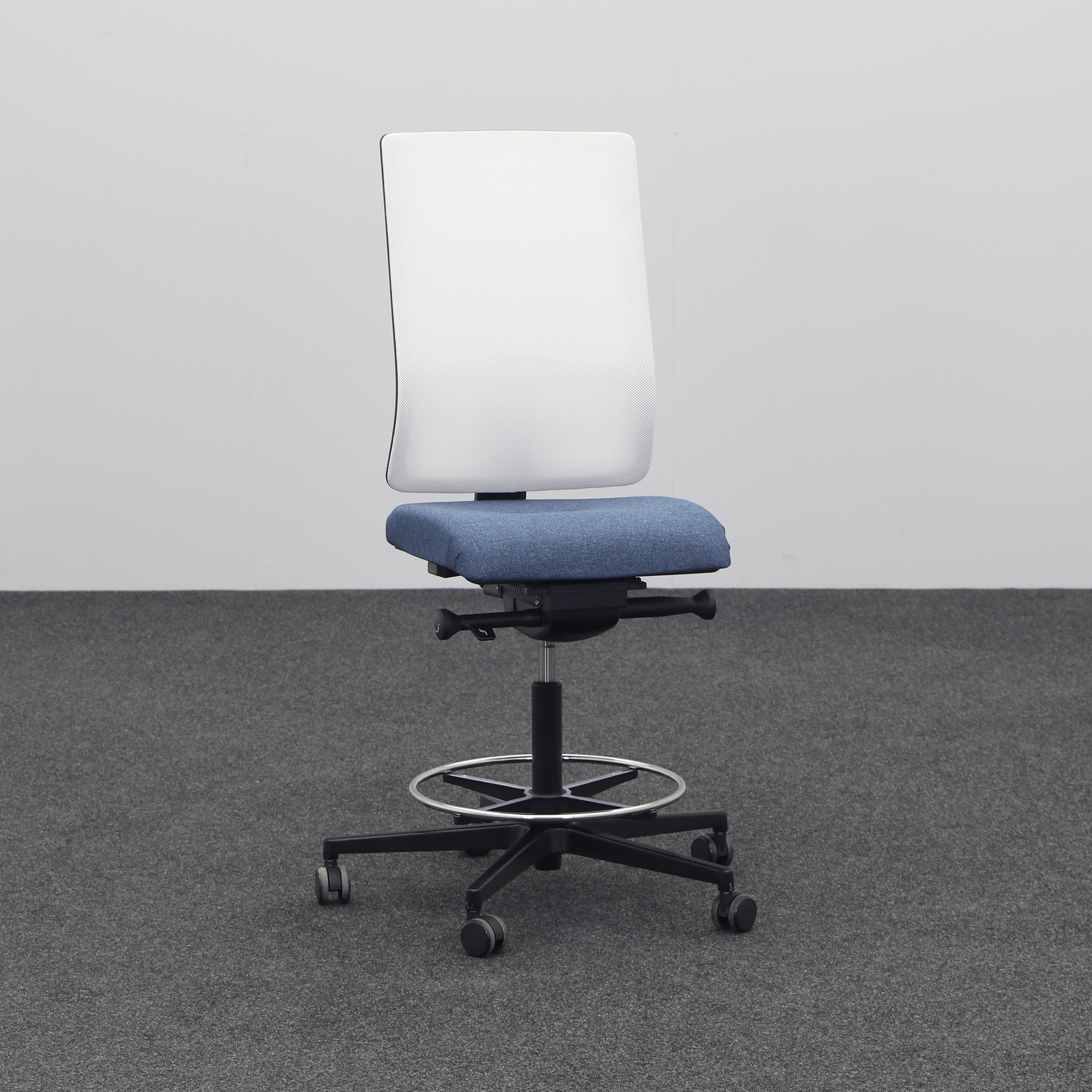 Sitag SitagX-Line office swivel chairs (Blue, Very good, Carpet castors, without armrests)