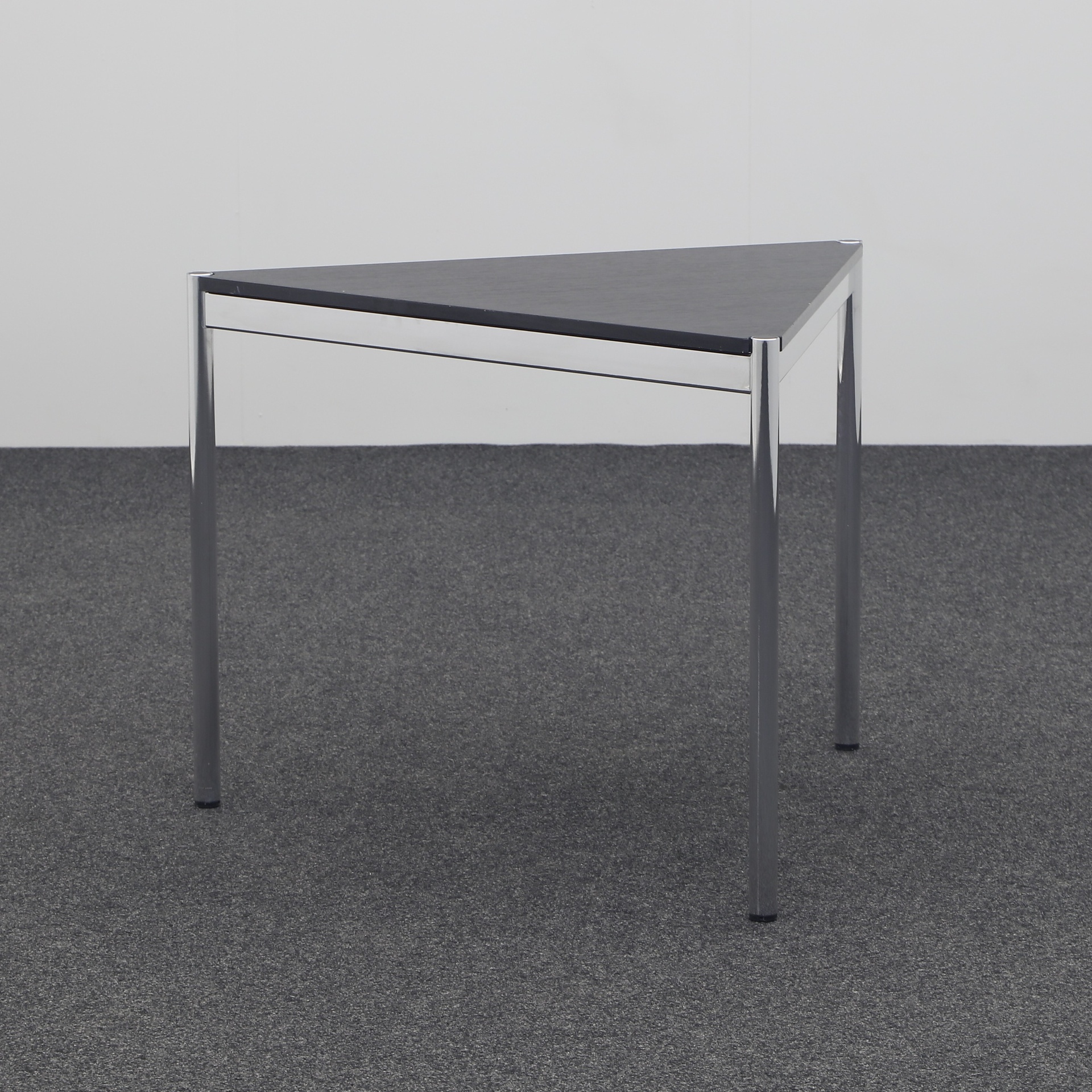 Side tables USM Haller (Black, Normal used, 100x87)