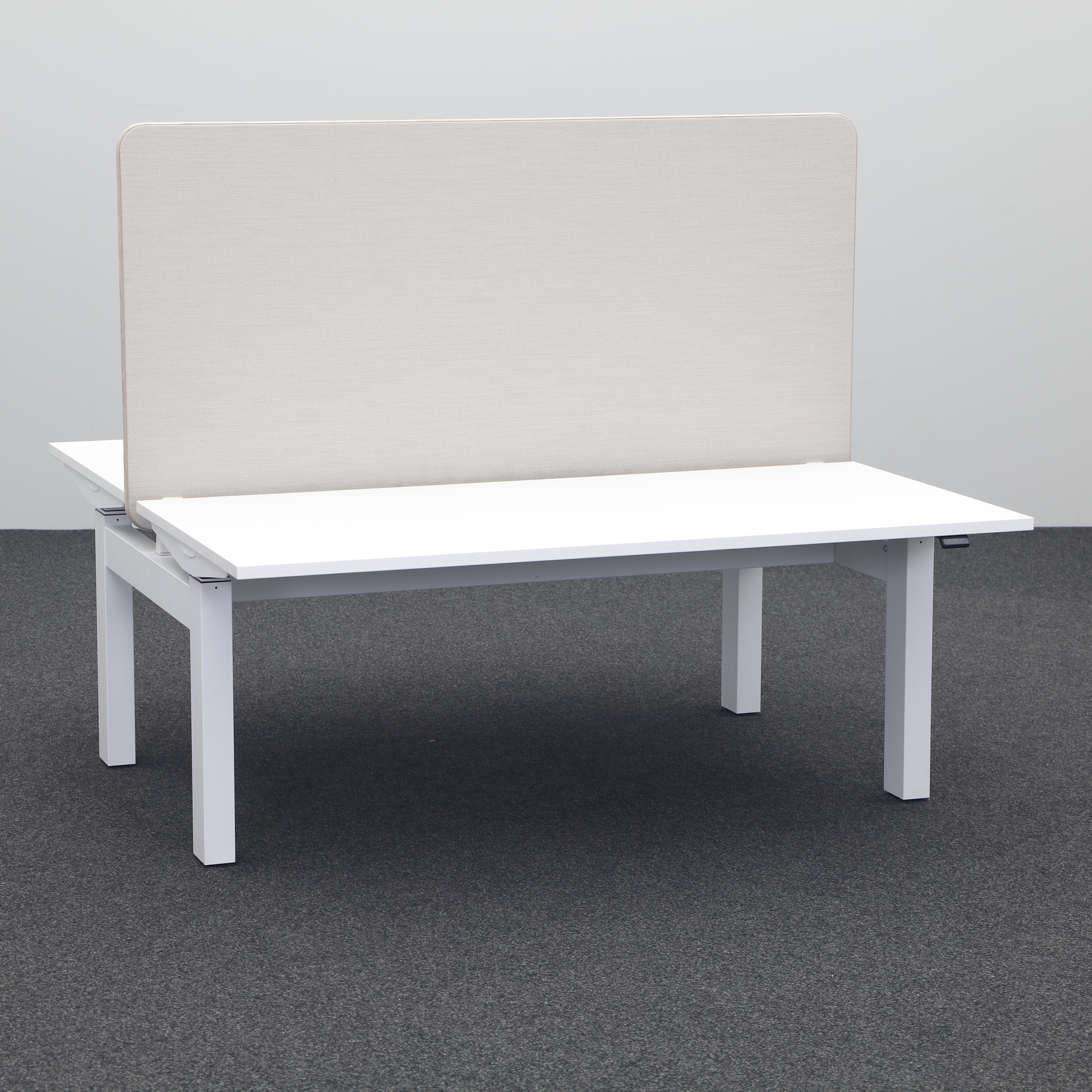 Herman Miller Ratio Sitz-/Steh Doppelarbeitsplatz (Weiss, Gut, 160x160, Weiss)