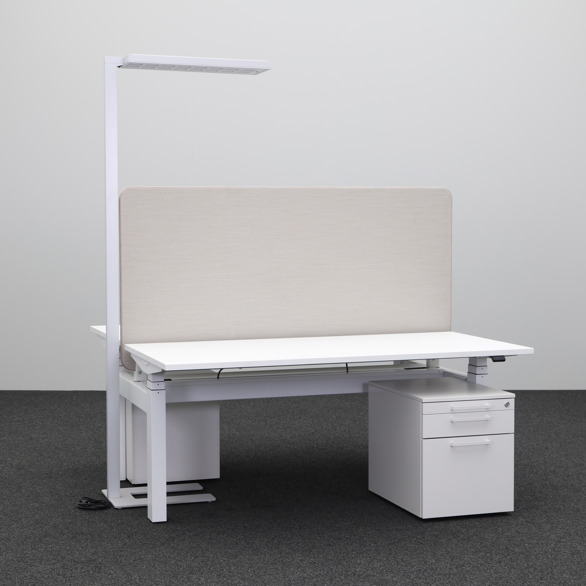 Complete workstation Herman Miller Ratio (White, Good, 160x160, White)